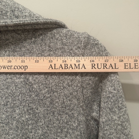 Patagonia Women's Gray Pea Coat Long Coat Neutral Classy Layer Cozy Sz S - Picture 8 of 11